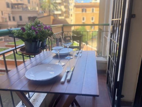 Luxury apartment San Giovanni, Roma (foto 8)