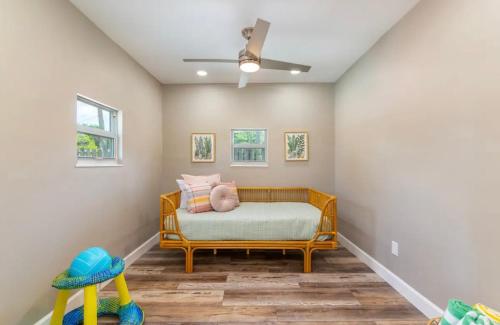 Backyard Oasis 5 minutes From Hard Rock Casino in Fort Lauderdale, USA