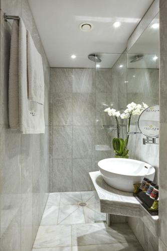 Mystery Skiathos Luxury Residence - image 12