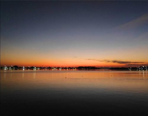 Apartamento Amplo e Arejado 201 in Ponta do Ambrosio