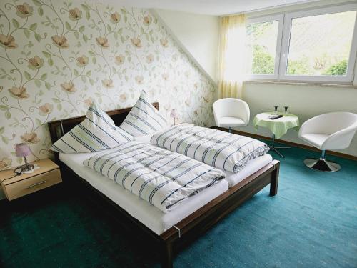 Hotel Weinhaus Moselblick in Burg (Mosel)