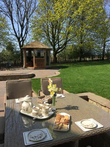 Kert, Horseshoe Cottage in Cresswell