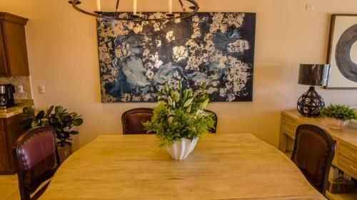 Quivira Golf Course 2 BD PentHouse, Ocean View Quivira Golf Course 2 BD PentHouse, Ocean View