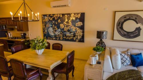 Quivira Golf Course 2 BD PentHouse, Ocean View Quivira Golf Course 2 BD PentHouse, Ocean View