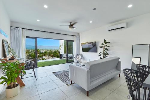 Exclusive Pedregal Condo Pool & Jacuzzi in Cabo San Lucas, Mexico