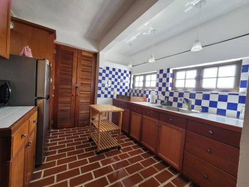 Penthouse with Private Rooftop!, San Juan (Foto 9)