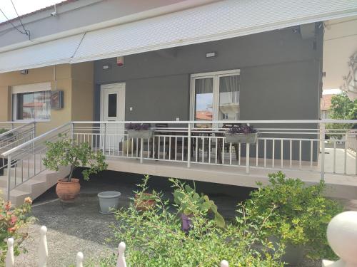 Martha's House in Kallithea (Paralia)