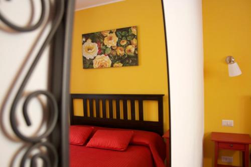 Double Room image 3
