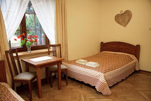 2 double beds