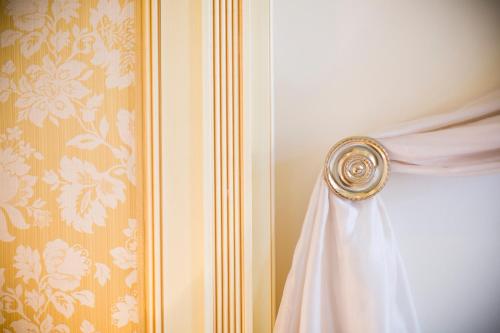 Luxury Family Hotel Royal Palace Room Type - Deluxe Senior Double Room