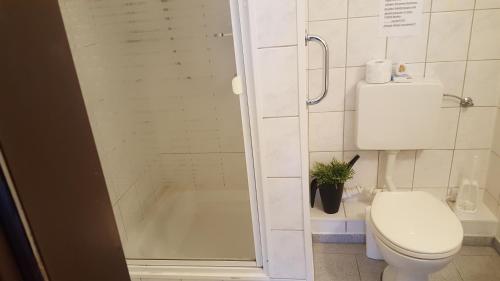 Hotel Schwanenburg - image 12