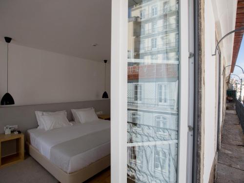  Premium Double or Twin Room image 7