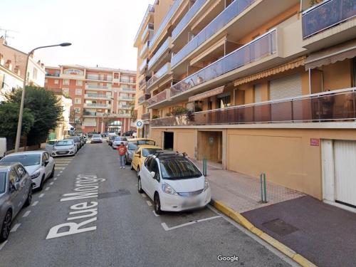 Superbe 3P avec Terrasse Plein Centre de Menton Proche Mer et Commerces - FR-1-196-358 - image 4