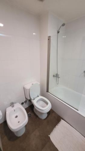 One-Bedroom Apartment image 1
