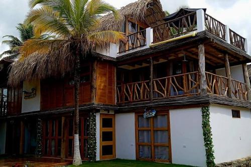 Cabañas Barikoke-Kokomo (Cabanas Barikoke-Kokomo) in Moñitos