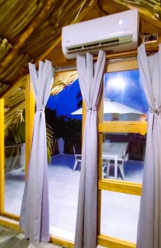 Cabañas Barikoke-Kokomo (Cabanas Barikoke-Kokomo) in Moñitos