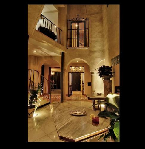 Instalaciones, Hotel Conde de Cardenas in Cordoba City Center