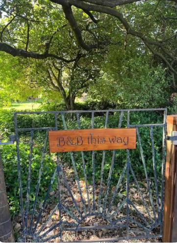 สภาพแวดล้อมโดยรอบ, Wattle Creek Studio with Breakfast Basket in แอมเบอร์ลีย์