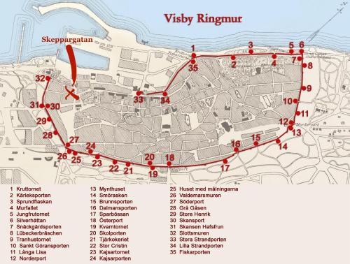 Visby innerstad med havsutsikt!