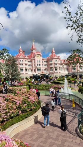 Romantic Room - Superbe Appartement Studio Jardin - Proche Disneyland Paris