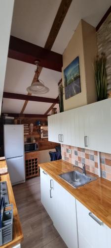 Konyha, Zonnig Zuid in Dirkshorn