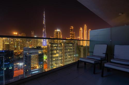 Chic Apartment full burj Khalifa View - image 10