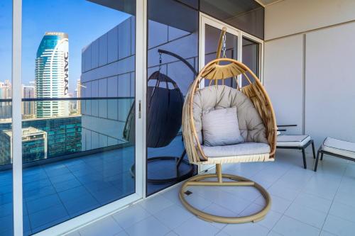 Chic Apartment full burj Khalifa View - image 11