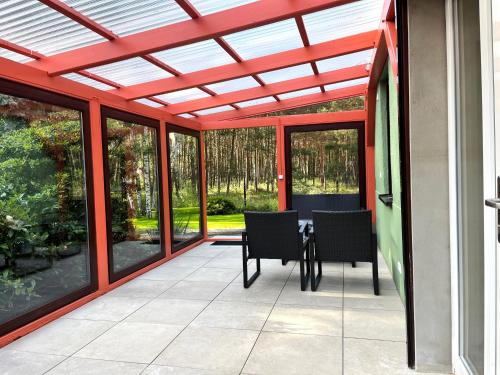 Balcony/terrace, Ferienhaus im Wald, am Briesener See in Neu Zauche