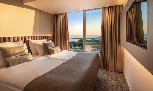 564759725 Aminess Maestral Hotel
