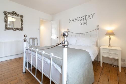 Charming Kings road Charming Kings road