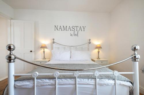 Charming Kings road Charming Kings road