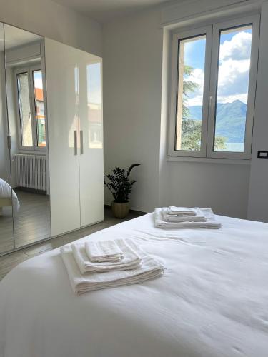 Honey House - vista lago e montagne