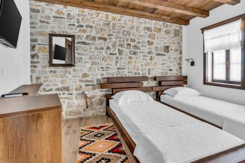 Hotel Bohem Berat – Berat, IA