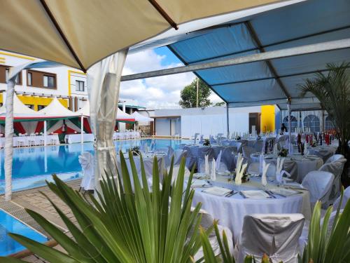 MANGORO HOTEl in Andasibe