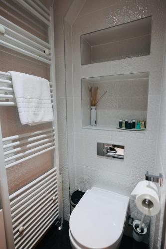 Doune Guest House - image 10