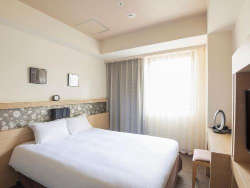 Standard Double Room - Non-Smoking room in Hotel Keihan Yodoyabashi