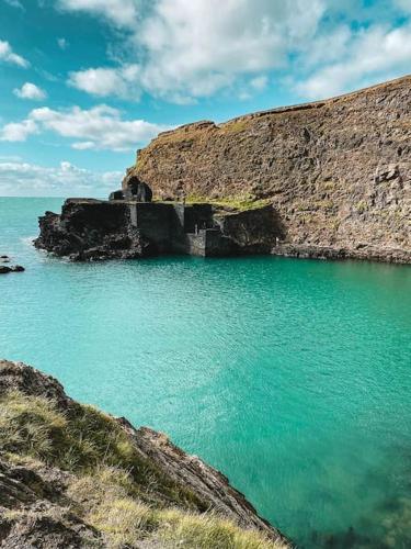 Cuddfan Fach - Pembrokeshire Stunning Barn near the Coastal Path