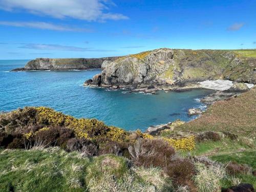 Cuddfan Fach - Pembrokeshire Stunning Barn near the Coastal Path