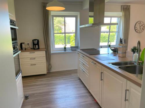 Kitchen, Auszeit am Focker Strom in Ummanz