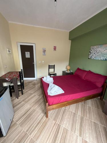 AdrianAgustin Rooms - image 9