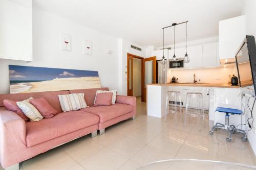 Apartment with Pool View  image 10