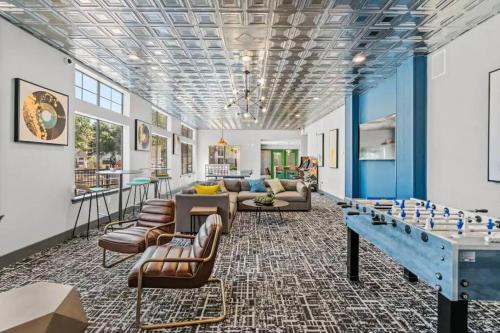 Self check in-Cozy suit 7 min to DT-2b-2b- pool- free parking in Austin, USA