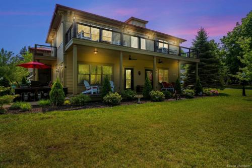 Douglas Treehouse - Saugatuck-Douglas - Sleeps 4 in Douglas, Vereinigte Staaten von Amerika