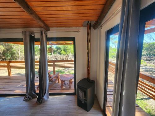 LOBOS DEL BOSQUE CON JACUZZi in Punta Del Diablo