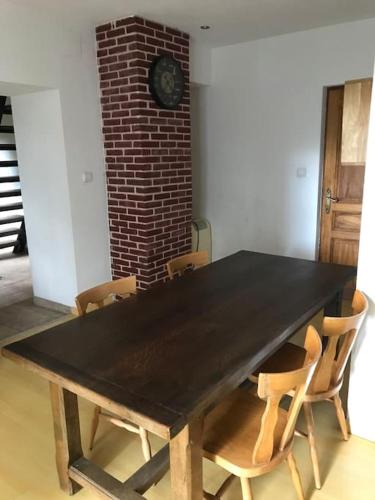 Logis cosy in มองต์เบลิอาร์ด