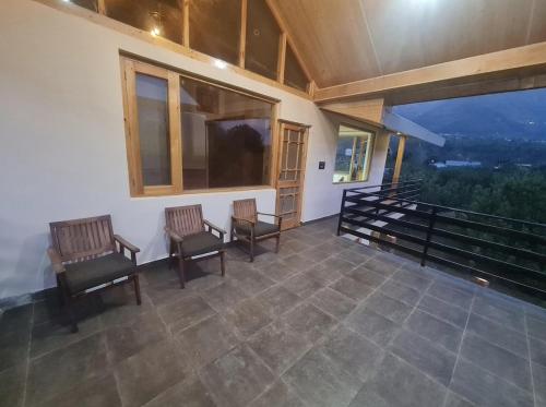 Skyview Cottages Manali in Bashkola
