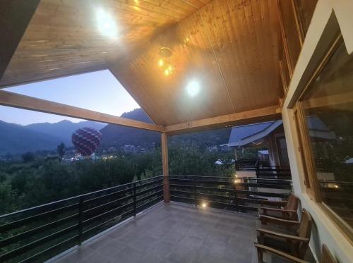 Skyview Cottages Manali in Bashkola
