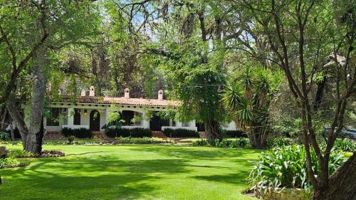 564917949 Hotel Hacienda Taboada (Aguas Termales)