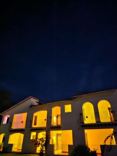 564917960 Hotel Hacienda Taboada (Aguas Termales)
