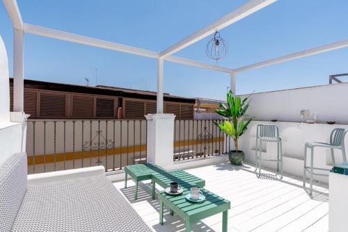 G8 Casa San Bernardo Calle Guadaira, Sevilla